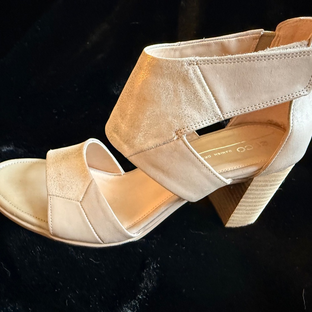 Ecco Block Heel Shimmery Taupe Sandal